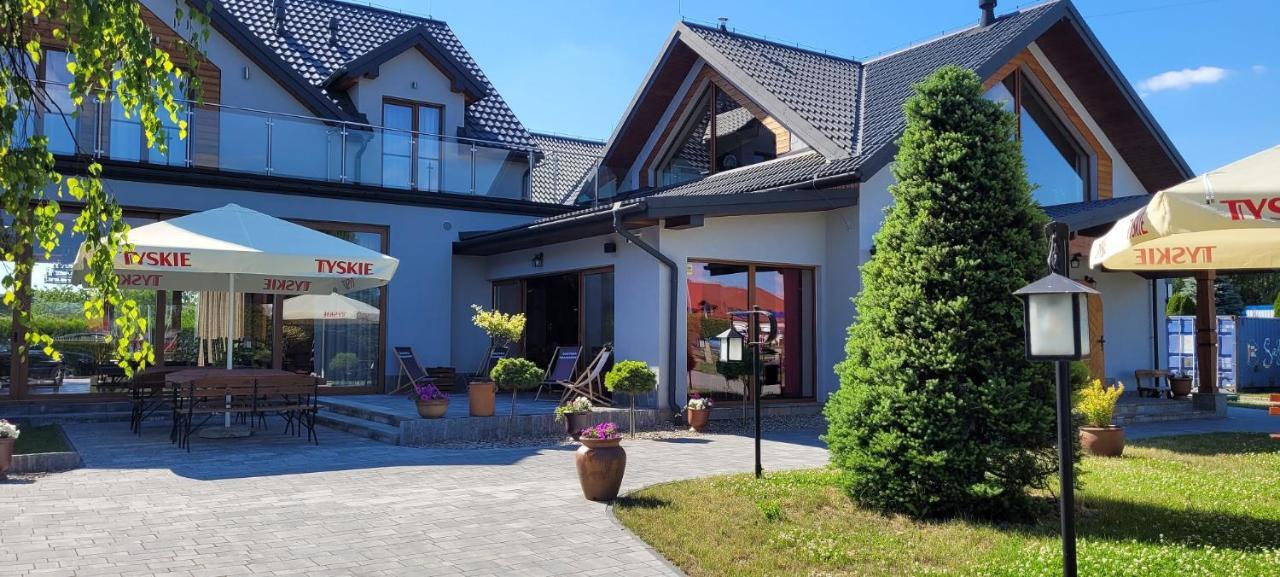 Villa & Gospoda Krakowska Kobiernice Bagian luar foto